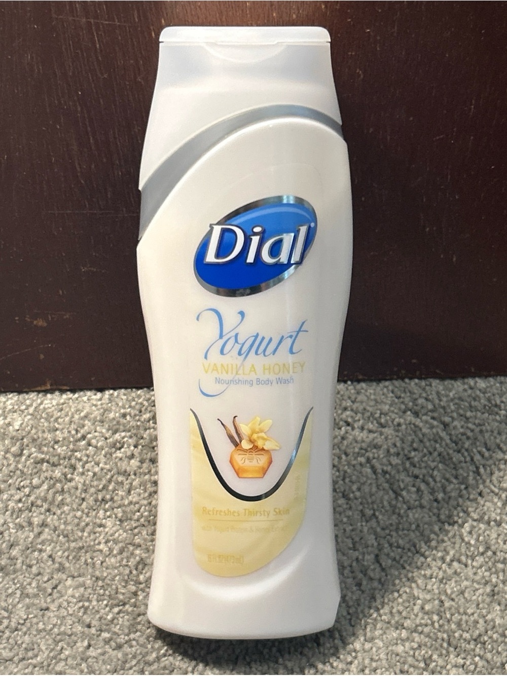 Dial Greek Yogurt Protein Vanilla Honey Extract Nourishing Body Wash 16oz